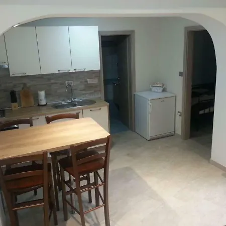 Haliaetum Lägenhet Izola