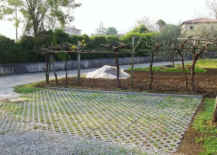 Haliaetum アパート イゾラ